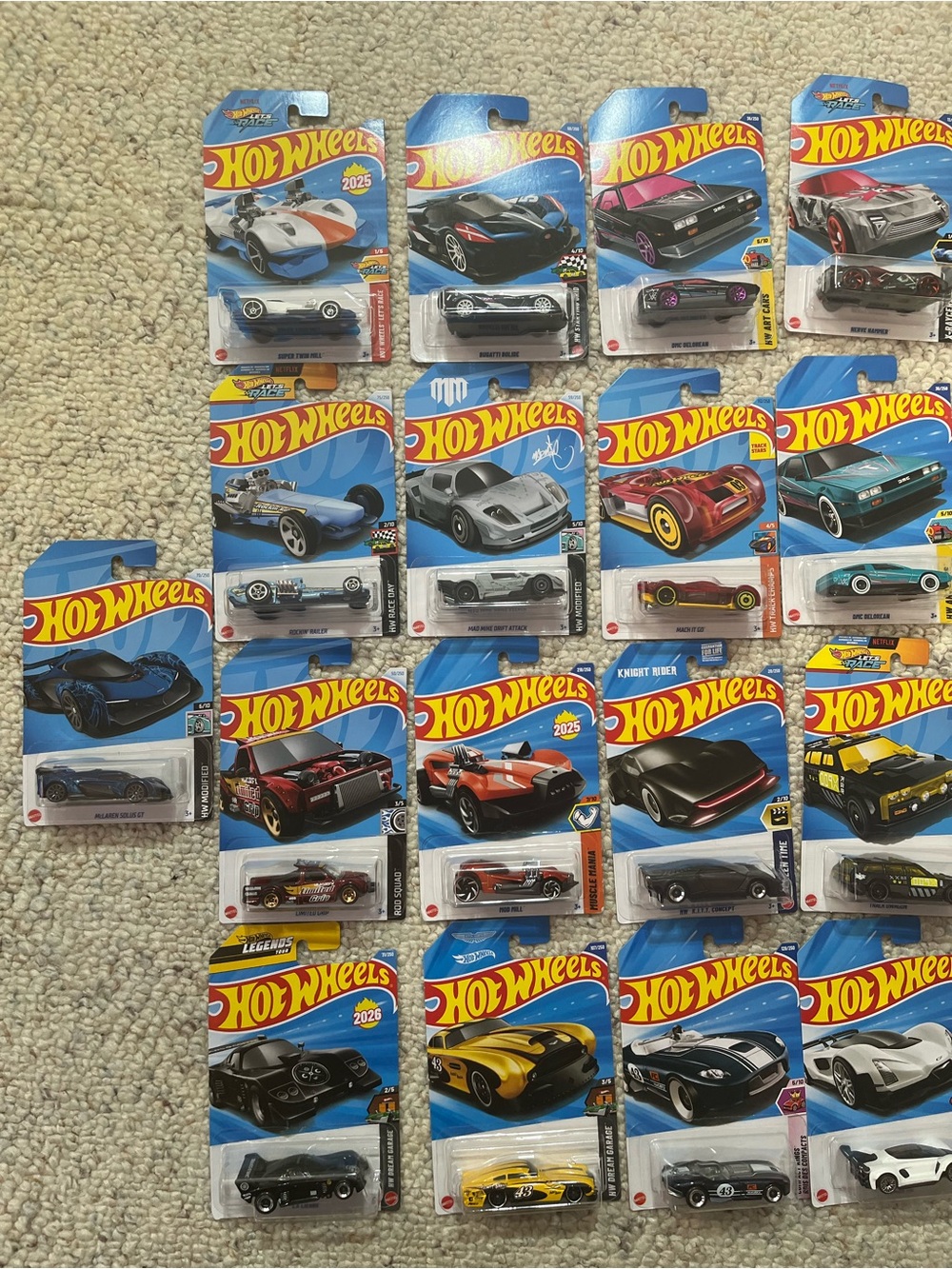 25 Hot Wheels Assorted Die-Cast Cars - Picture 2 of 3